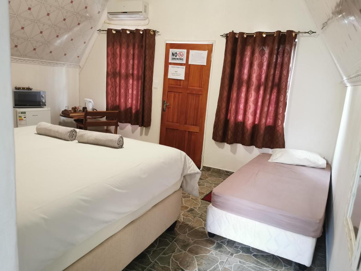 Happy Forest B&B Katima Mulilo Exterior foto
