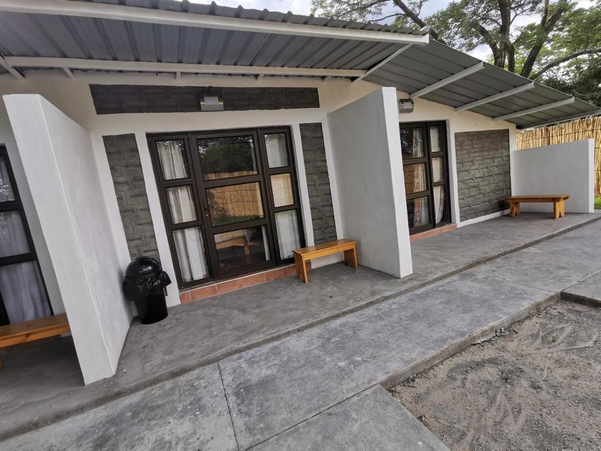 Happy Forest B&B Katima Mulilo Exterior foto