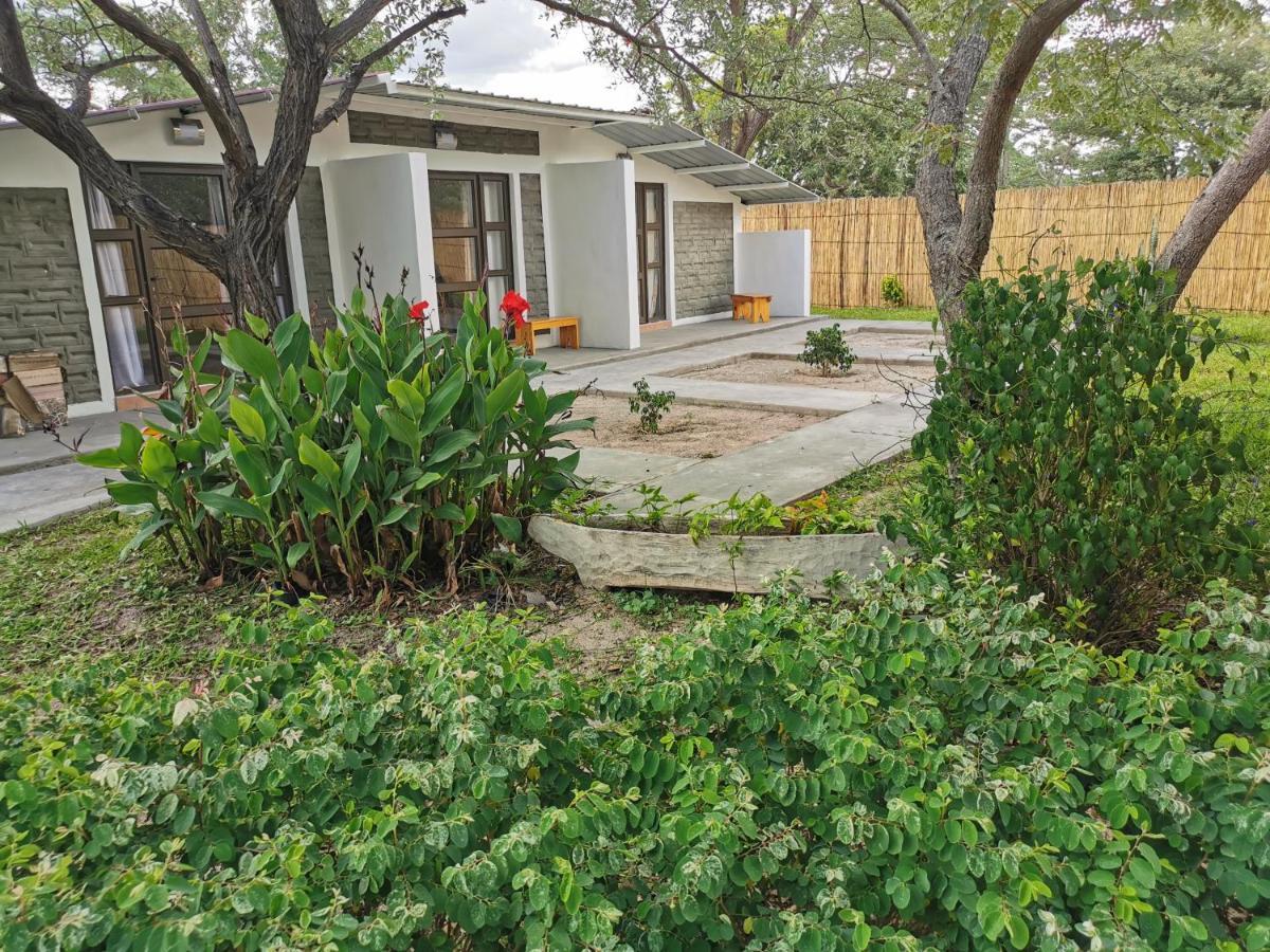 Happy Forest B&B Katima Mulilo Exterior foto