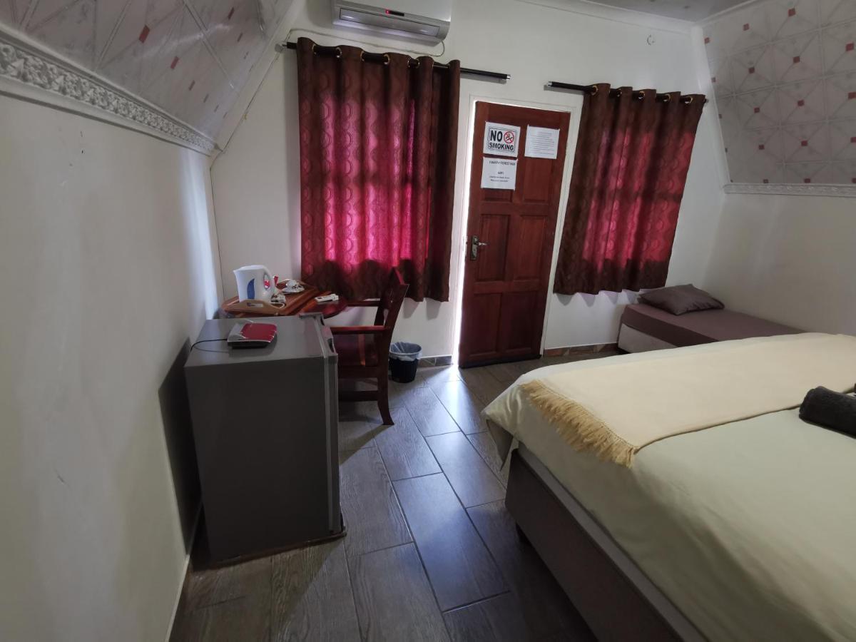 Happy Forest B&B Katima Mulilo Exterior foto